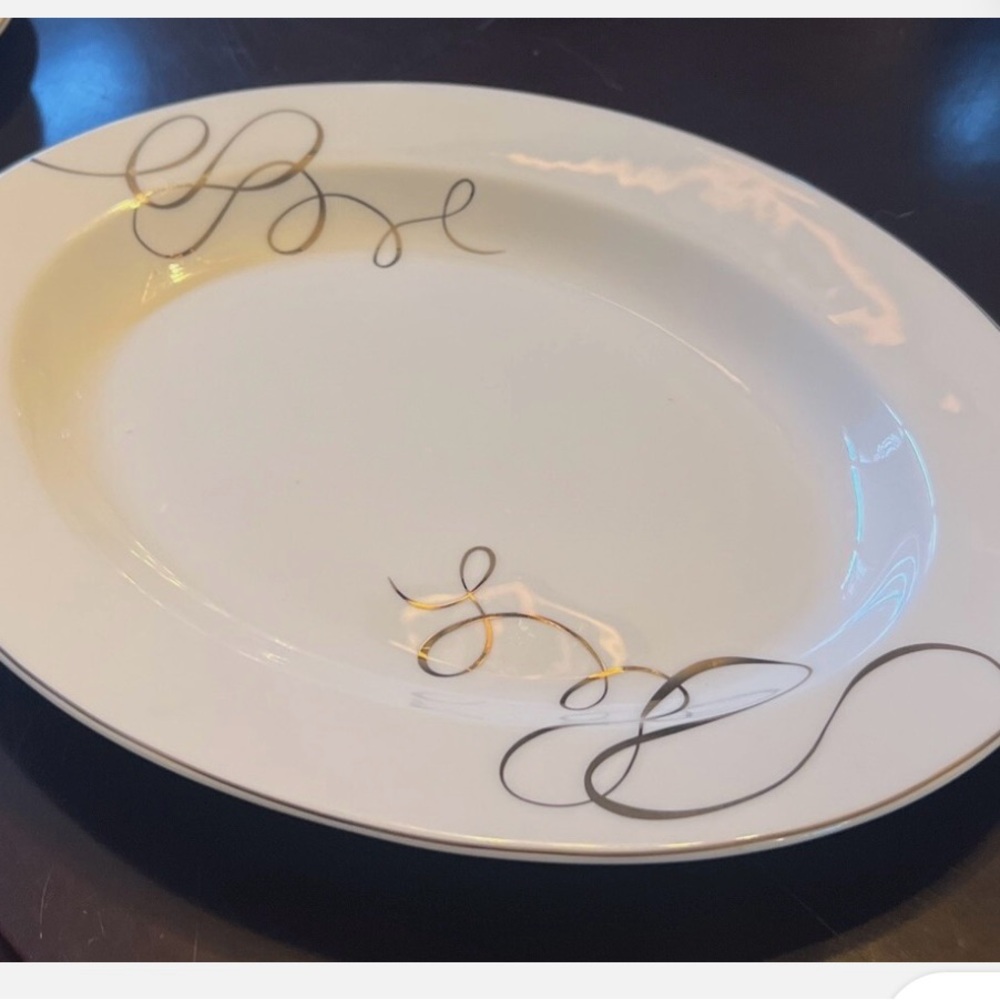 Mikasa Love Story serving tray, Elegant White and silver Dinner Plate